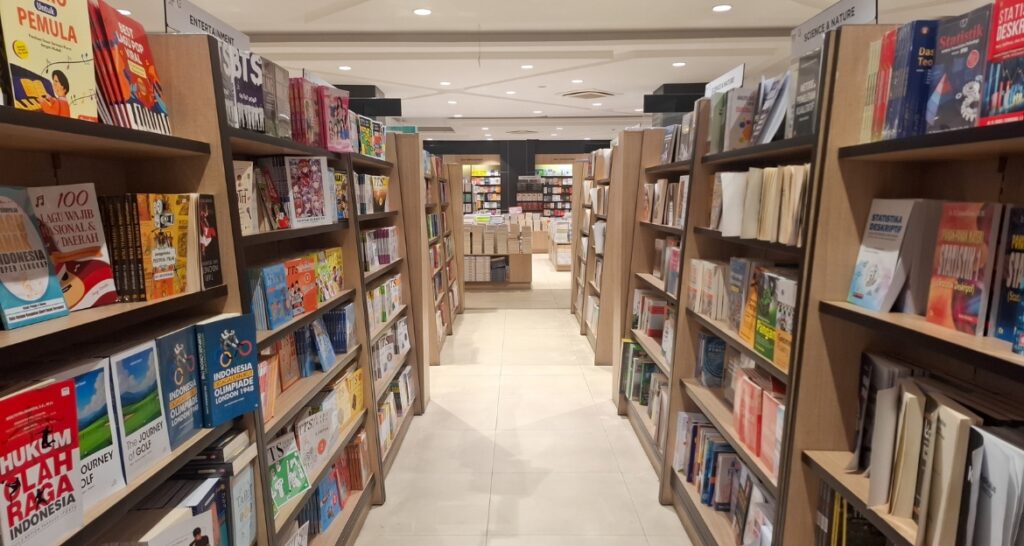 Explore the Hidden Bookstore