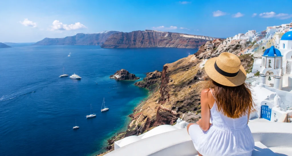 best time to visit Santorini 