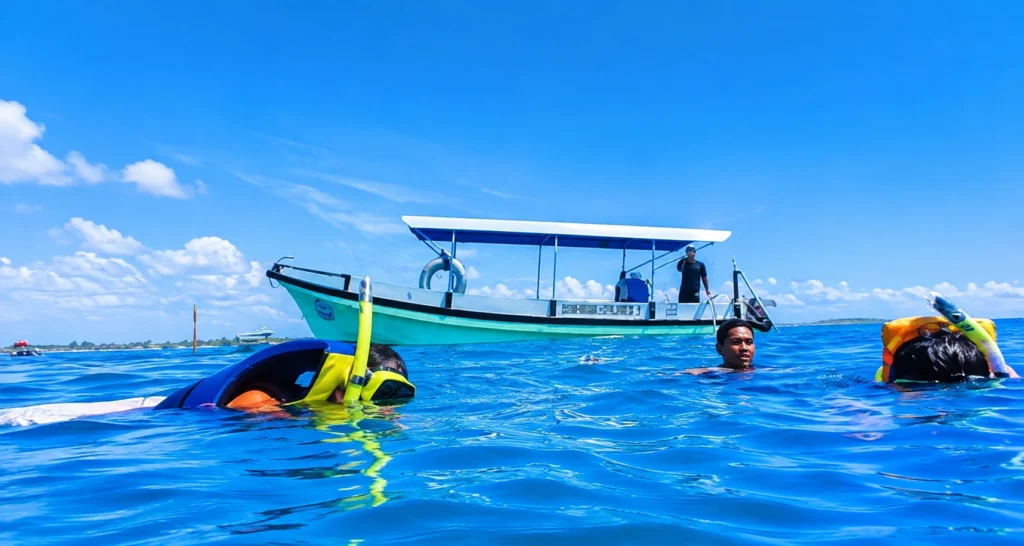 Glass Bottom Boat Ride