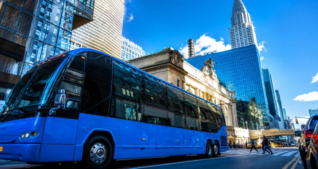 luxury bus service  